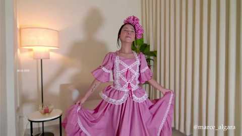 marce_algara free recording from 2026-02-06 00:24:00