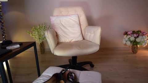 pinkheart_ free recording from 2026-02-15 00:02:00