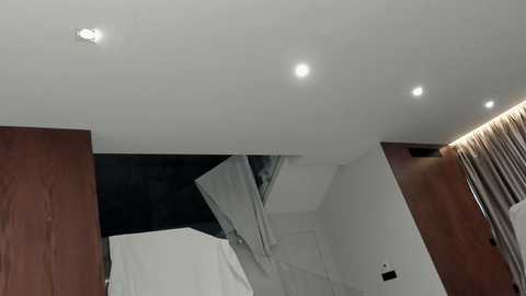 ehotlovea free recording from 2026-02-14 00:35:00