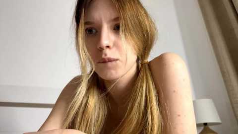 chloe_show free recording from 2026-02-15 00:02:00