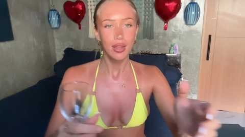 livslifee free recording from 2026-02-15 00:38:00