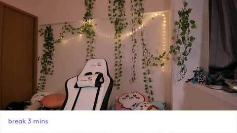 vivian_qwerty free recording from 2026-02-19 00:38:00